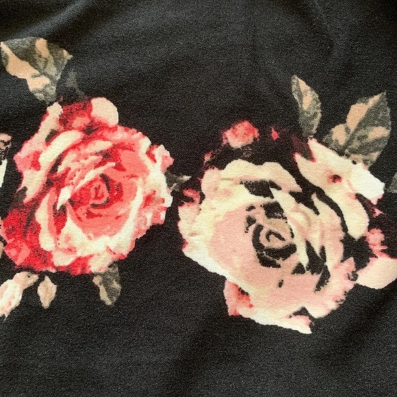 Floral Bodycon Dress - Picture 7 of 8